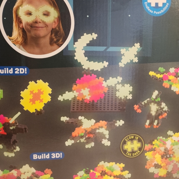 PLUS PLUS LEARN TO BUILD NEON GLOW BASE PLATE BUILDING SET, 400 PCS. NEW/SEALED - Picture 3 of 6